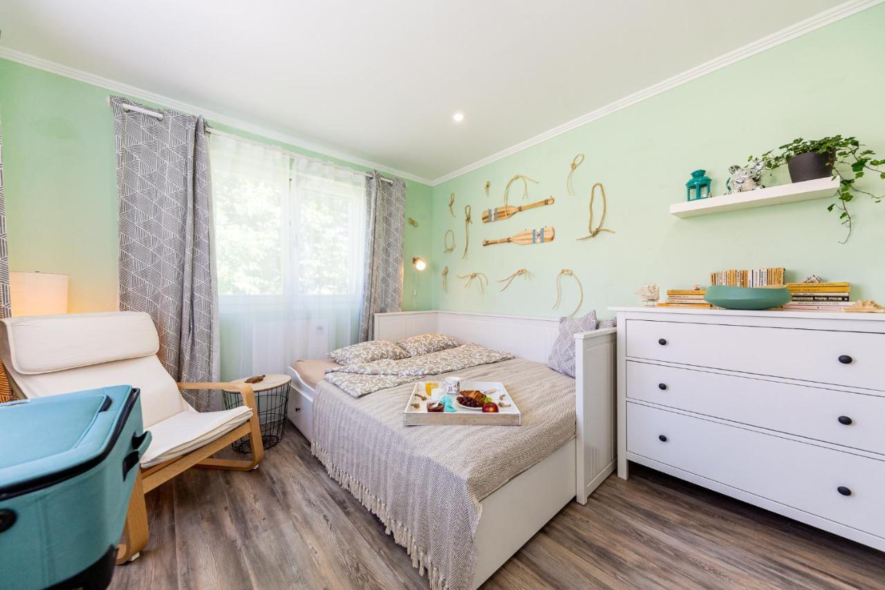 Berrybay Holidayhome Balatonkeresztúr Eksteriør bilde